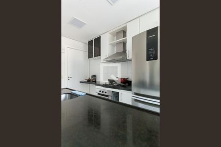 Cozinha de apartamento à venda com 3 quartos, 87m² em Serra, Belo Horizonte