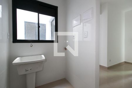 Cozinha e Área de Serviço de apartamento à venda com 2 quartos, 33m² em Vila Brasil, São Paulo