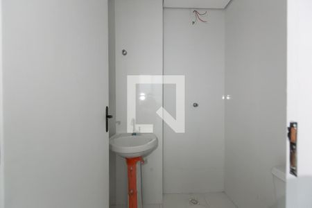 Banheiro de apartamento à venda com 2 quartos, 33m² em Vila Brasil, São Paulo