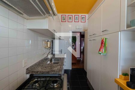 Cozinha de apartamento para alugar com 2 quartos, 100m² em Bela Vista, São Paulo