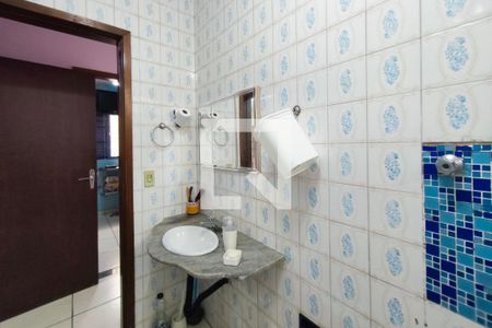 Banheiro Social de casa à venda com 4 quartos, 350m² em Jardim São Vicente, Campinas