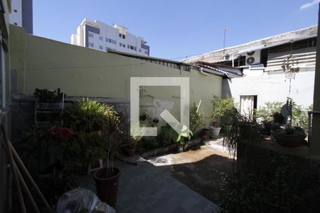 Quintal de casa à venda com 4 quartos, 360m² em Dom Bosco, Belo Horizonte
