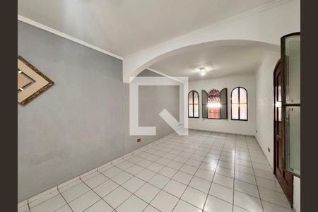 Sala de casa para alugar com 3 quartos, 165m² em Jardim Las Vegas, Santo André