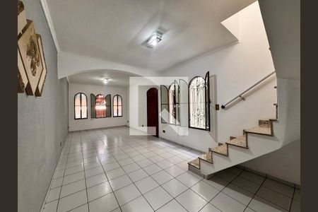 Sala de casa para alugar com 3 quartos, 165m² em Jardim Las Vegas, Santo André