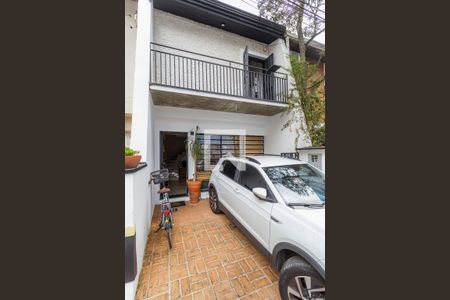 Fachada de casa de condomínio à venda com 2 quartos, 95m² em Vila Olímpia, São Paulo
