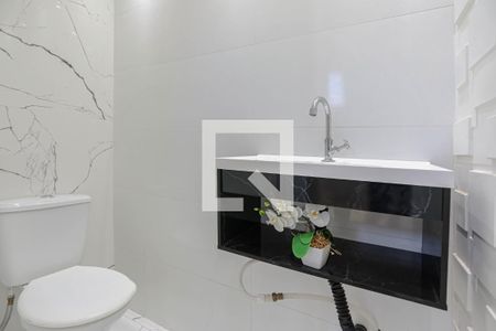 Lavabo de casa de condomínio para alugar com 2 quartos, 57m² em Vila Colorado, Suzano