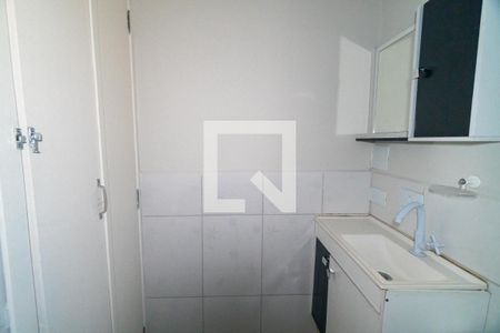 Banheiro de kitnet/studio para alugar com 1 quarto, 29m² em Vila Santa Catarina, São Paulo