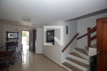 Sala/Escritorio de casa à venda com 4 quartos, 192m² em Guarujá, Porto Alegre