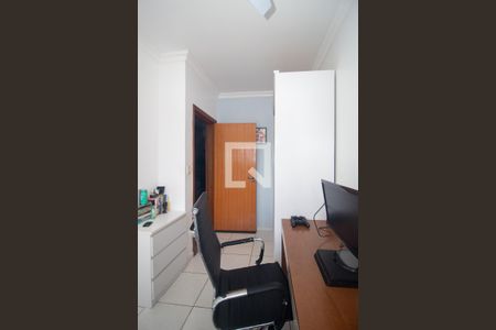 Casa à venda com 192m², 4 quartos e 1 vagaQuarto 3