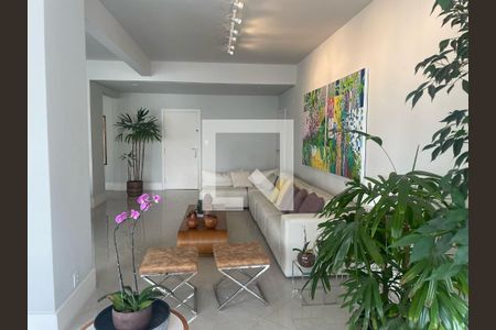 Sala de apartamento à venda com 3 quartos, 189m² em Higienópolis, São Paulo