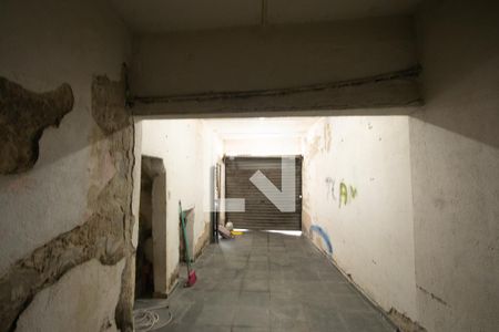 Garagem de casa à venda com 4 quartos, 255m² em Bortolândia, São Paulo