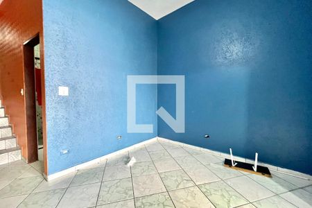 Sala de casa para alugar com 3 quartos, 65m² em Jardim Prudência, São Paulo