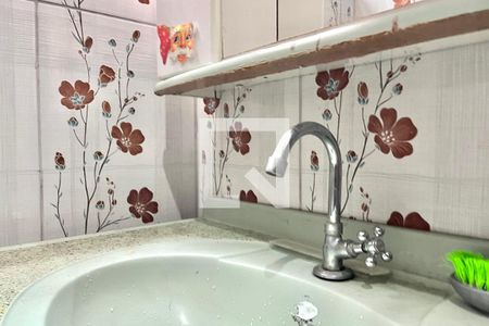 Banheiro  de casa para alugar com 3 quartos, 65m² em Jardim Prudência, São Paulo