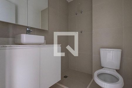 Banheiro de kitnet/studio para alugar com 1 quarto, 25m² em Pinheiros, São Paulo