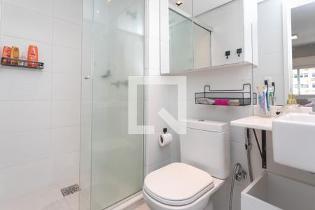 Banheiro Suite de apartamento à venda com 1 quarto, 52m² em Petrópolis, Porto Alegre