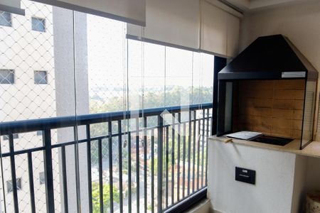 Sacada de apartamento à venda com 2 quartos, 62m² em Continental, Osasco