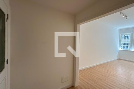 Sala de apartamento para alugar com 3 quartos, 130m² em Copacabana, Rio de Janeiro