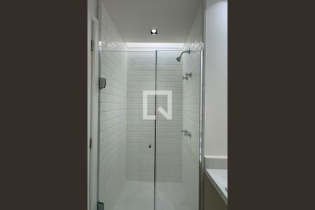 Banheiro Social de apartamento para alugar com 3 quartos, 130m² em Copacabana, Rio de Janeiro