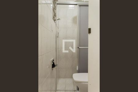 Banheiro do Quarto de Serviço de casa à venda com 4 quartos, 170m² em Vila Danubio, São Bernardo do Campo