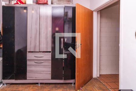 Casa 2 - Quarto 2 de casa à venda com 5 quartos, 240m² em Pompeia, São Paulo