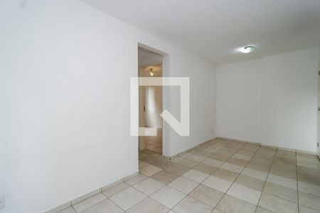 Sala de apartamento para alugar com 2 quartos, 48m² em Paraisópolis, São Paulo