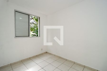 Quarto 2 de apartamento para alugar com 2 quartos, 48m² em Paraisópolis, São Paulo