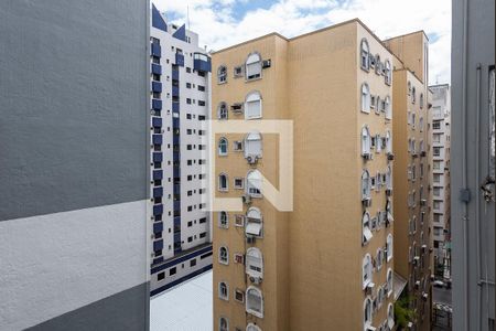 Vista Quarto de apartamento para alugar com 1 quarto, 43m² em Boqueirão, Santos