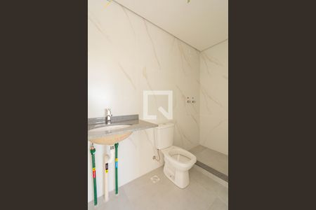 Banheiro Social de apartamento à venda com 2 quartos, 57m² em Fátima, Canoas