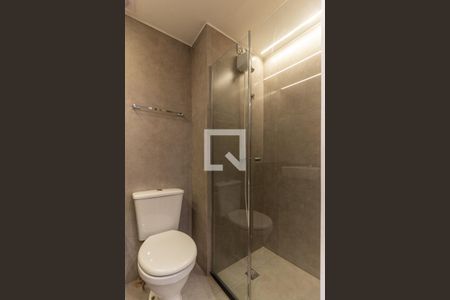 Banheiro de kitnet/studio para alugar com 1 quarto, 30m² em Vila Buarque, São Paulo