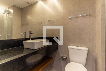 Banheiro de kitnet/studio para alugar com 1 quarto, 30m² em Vila Buarque, São Paulo