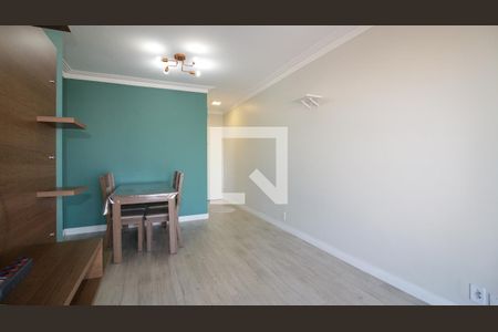 Sala de apartamento para alugar com 3 quartos, 64m² em Vila Ivone, São Paulo
