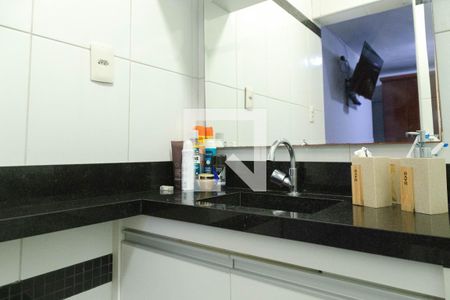 Banheiro de casa à venda com 3 quartos, 138m² em Vila São João Batista, Guarulhos