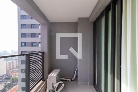 Varanda de kitnet/studio à venda com 1 quarto, 28m² em Pompeia, São Paulo