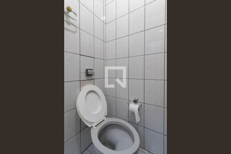 Banheiro de casa à venda com 3 quartos, 250m² em Jardim Pedro José Nunes, São Paulo