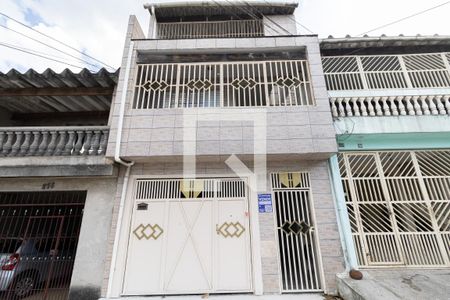 Fachada de casa à venda com 3 quartos, 250m² em Jardim Pedro José Nunes, São Paulo