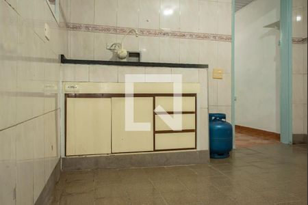 Cozinha de casa de condomínio para alugar com 1 quarto, 29m² em Vila da Saúde, São Paulo
