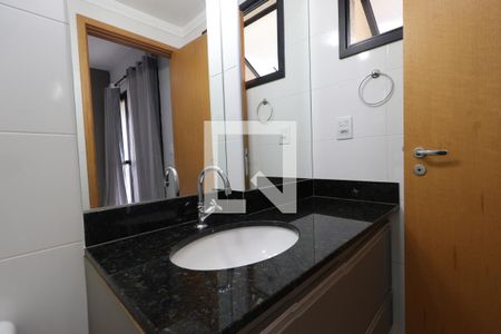 Banheiro de kitnet/studio para alugar com 1 quarto, 35m² em Nova Aliança, Ribeirão Preto