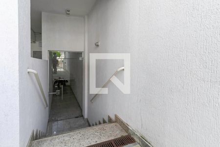 Entrada de apartamento à venda com 3 quartos, 192m² em Ouro Preto, Belo Horizonte
