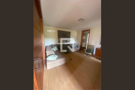 Casa à venda com 5 quartos, 600m² em Conceicao, Campinas