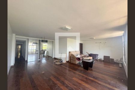 Apartamento à venda com 3 quartos, 160m² em Ingá, Niterói