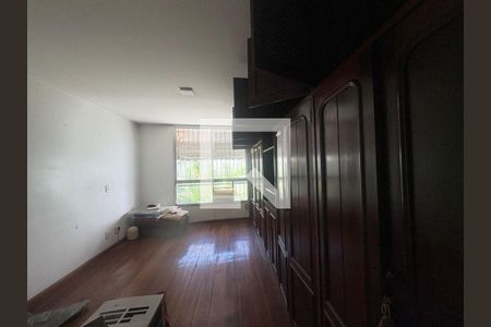 Apartamento à venda com 3 quartos, 160m² em Ingá, Niterói