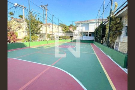 Casa à venda com 4 quartos, 185m² em Badu, Niterói