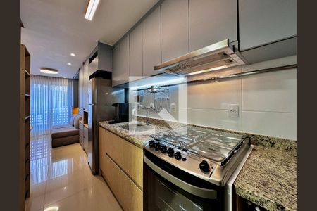 Cozinha de kitnet/studio à venda com 0 quarto, 29m² em Chácara Santo Antônio (zona Sul), São Paulo