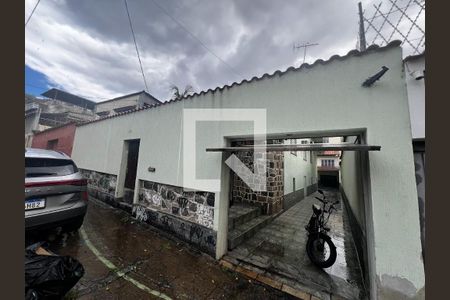 Fachada de casa à venda com 4 quartos, 500m² em Sampaio, Rio de Janeiro