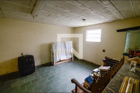 Quarto de Serviço de casa à venda com 4 quartos, 500m² em Sampaio, Rio de Janeiro