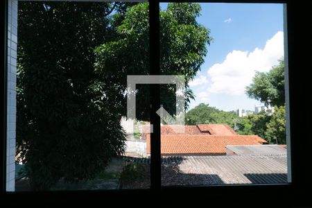 Vista Sala de apartamento à venda com 3 quartos, 65m² em Itapoã, Belo Horizonte