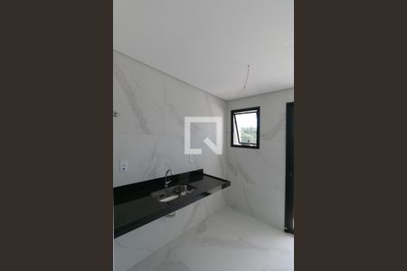 Cozinha de apartamento à venda com 3 quartos, 65m² em Itapoã, Belo Horizonte