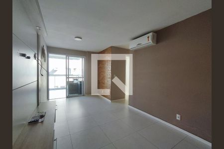 Sala de apartamento à venda com 2 quartos, 68m² em Recreio dos Bandeirantes, Rio de Janeiro