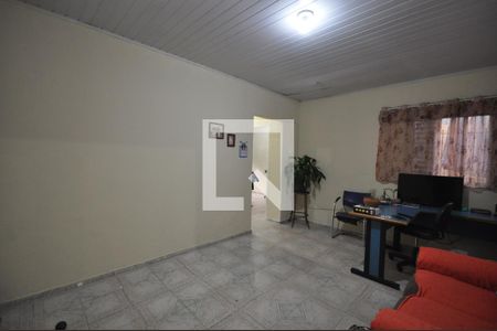 Sala de casa à venda com 3 quartos, 190m² em Vila Medeiros, São Paulo