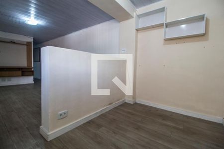 Escritório de casa para alugar com 2 quartos, 100m² em Conjunto Habitacional Presidente Castelo Branco, Carapicuíba